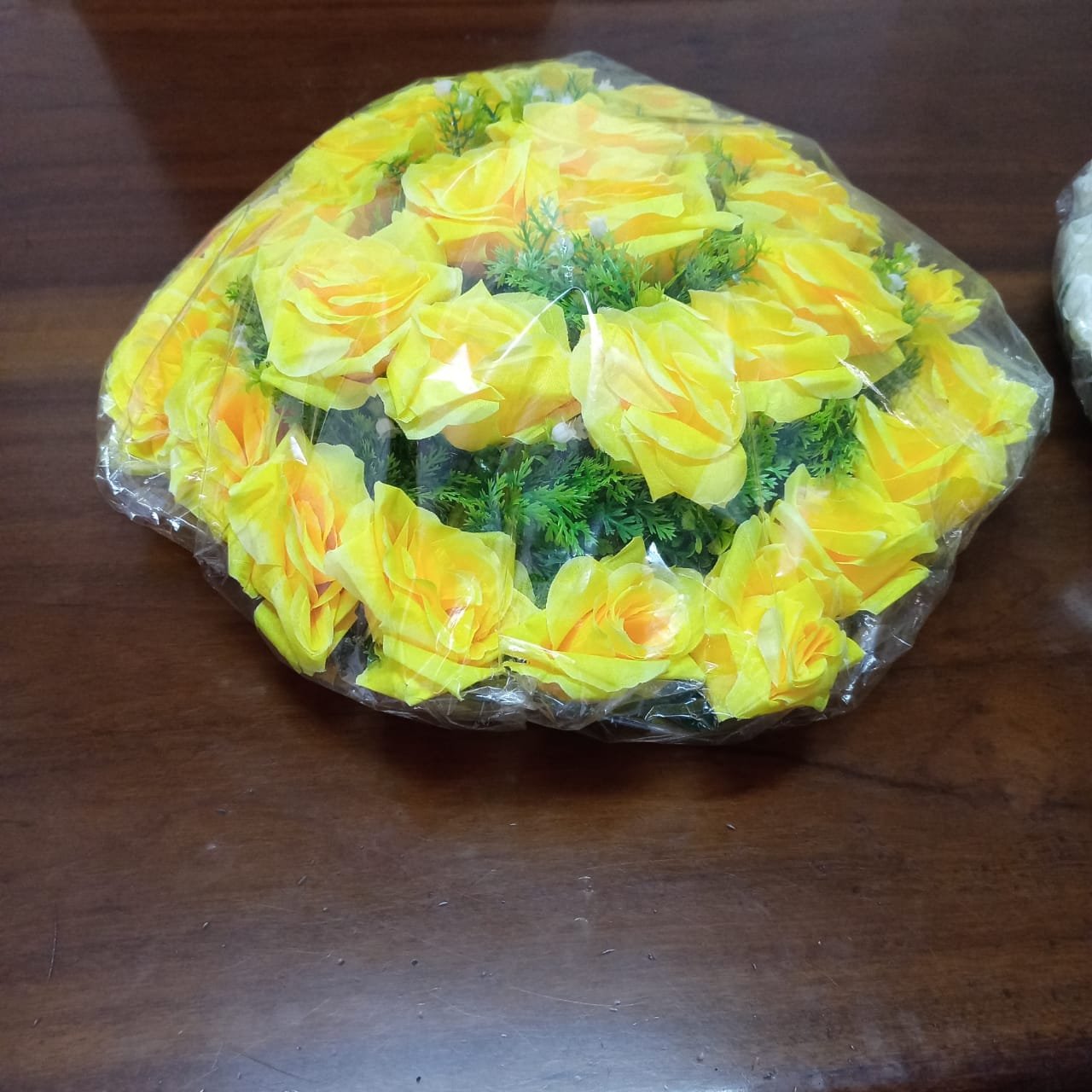 Wreaths & Fresh Flowers